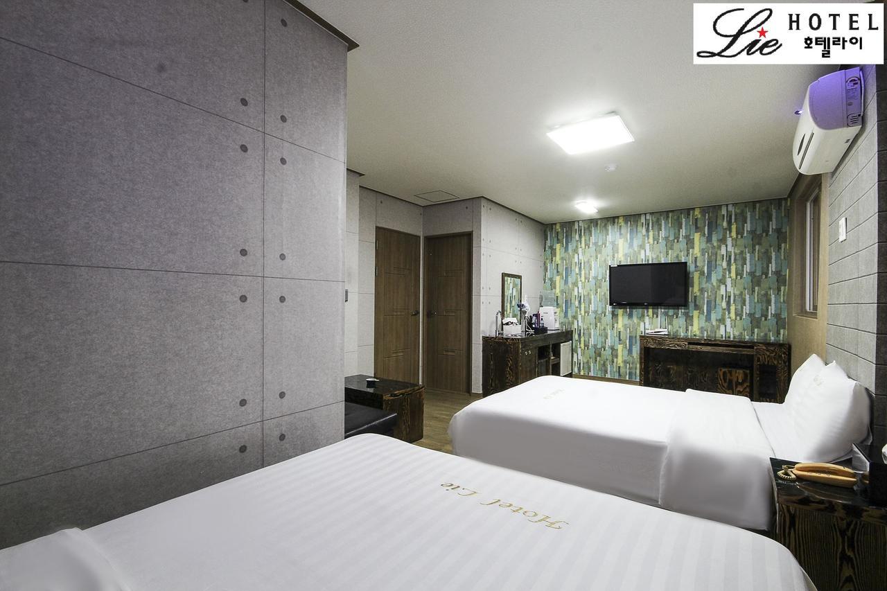 Hotel Lie Кодже Екстериор снимка