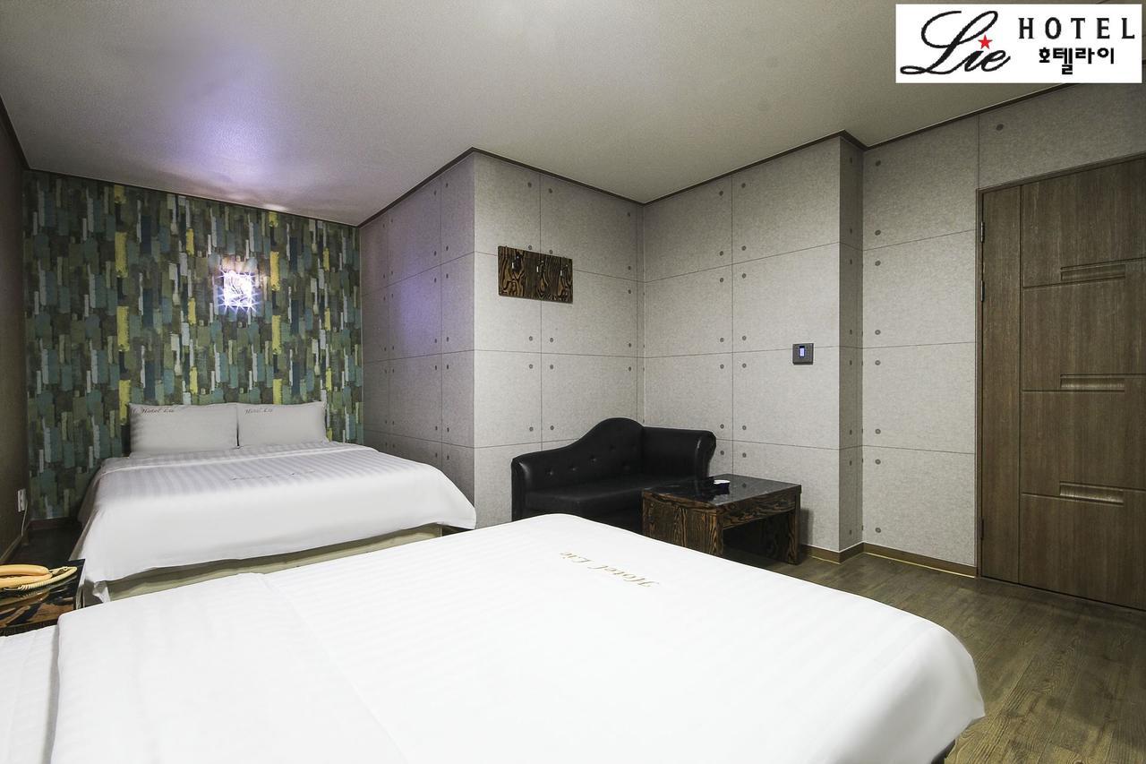 Hotel Lie Кодже Екстериор снимка